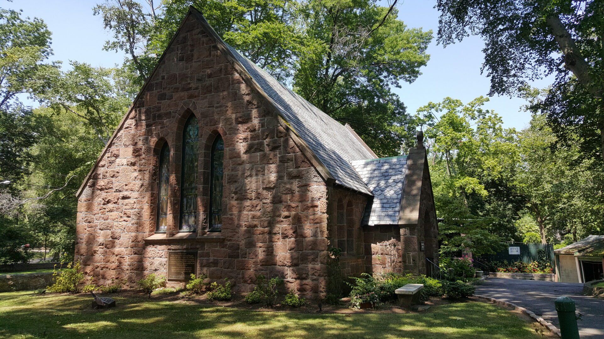 Chapel bottom